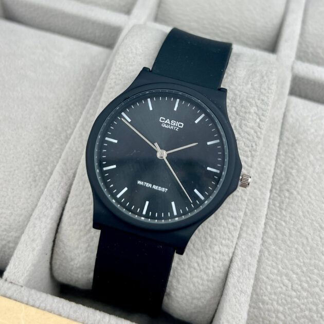 CASIO QUARTZ SILICONE