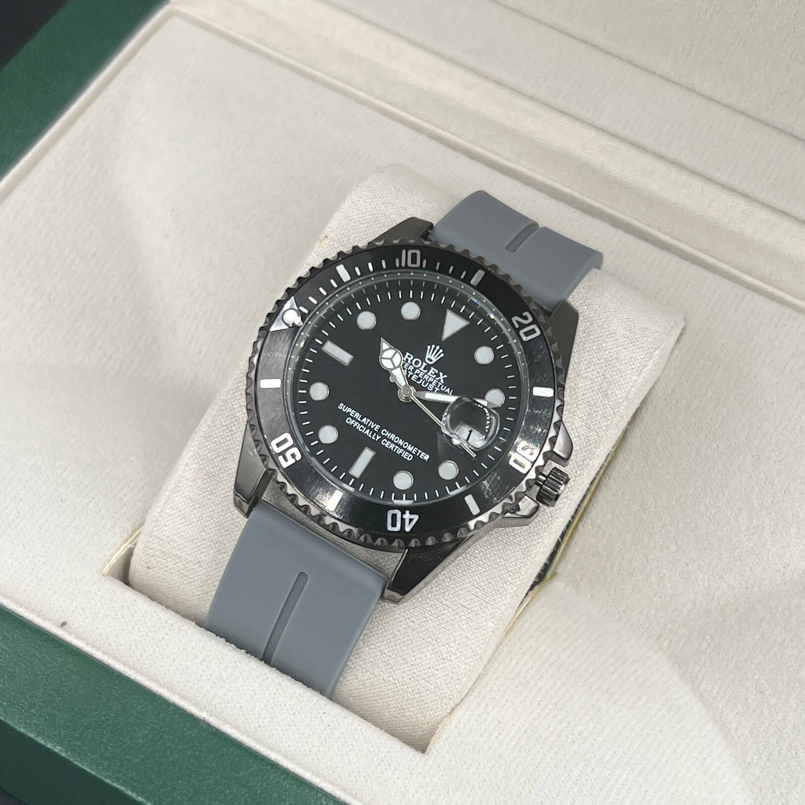 ROLEX DATEJUSTE SILICONE - الصورة 2